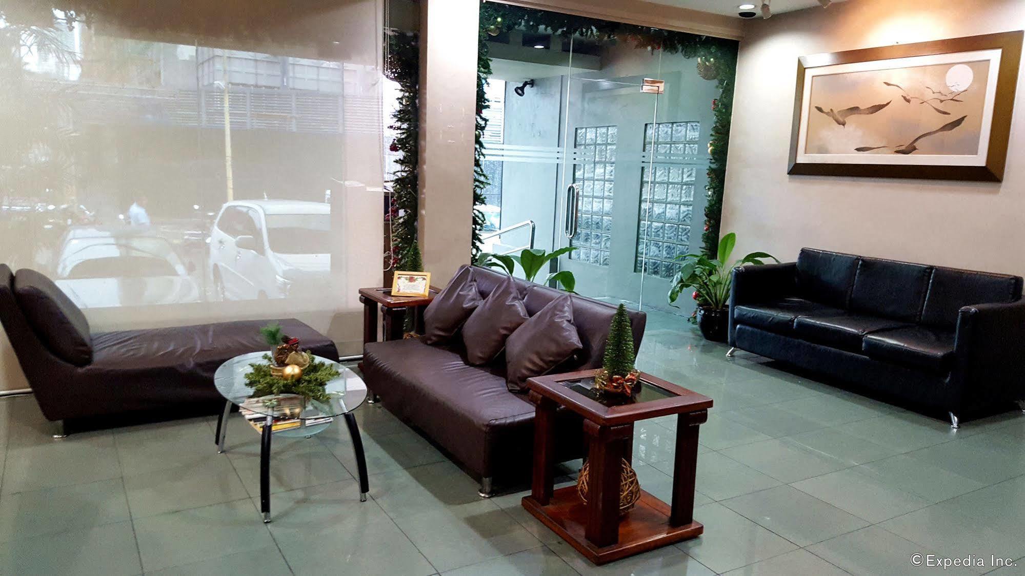 Vive Hotel San Pedro Makati Exterior foto